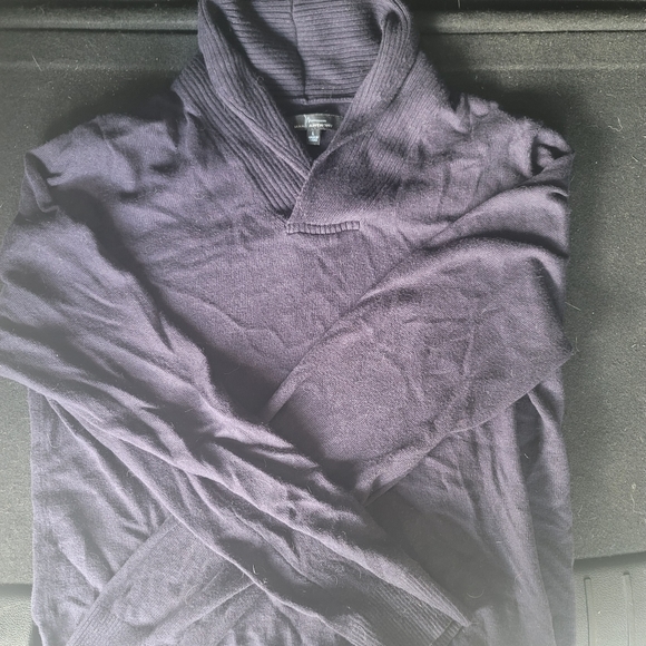 Men's sweater - Picture 1 of 2